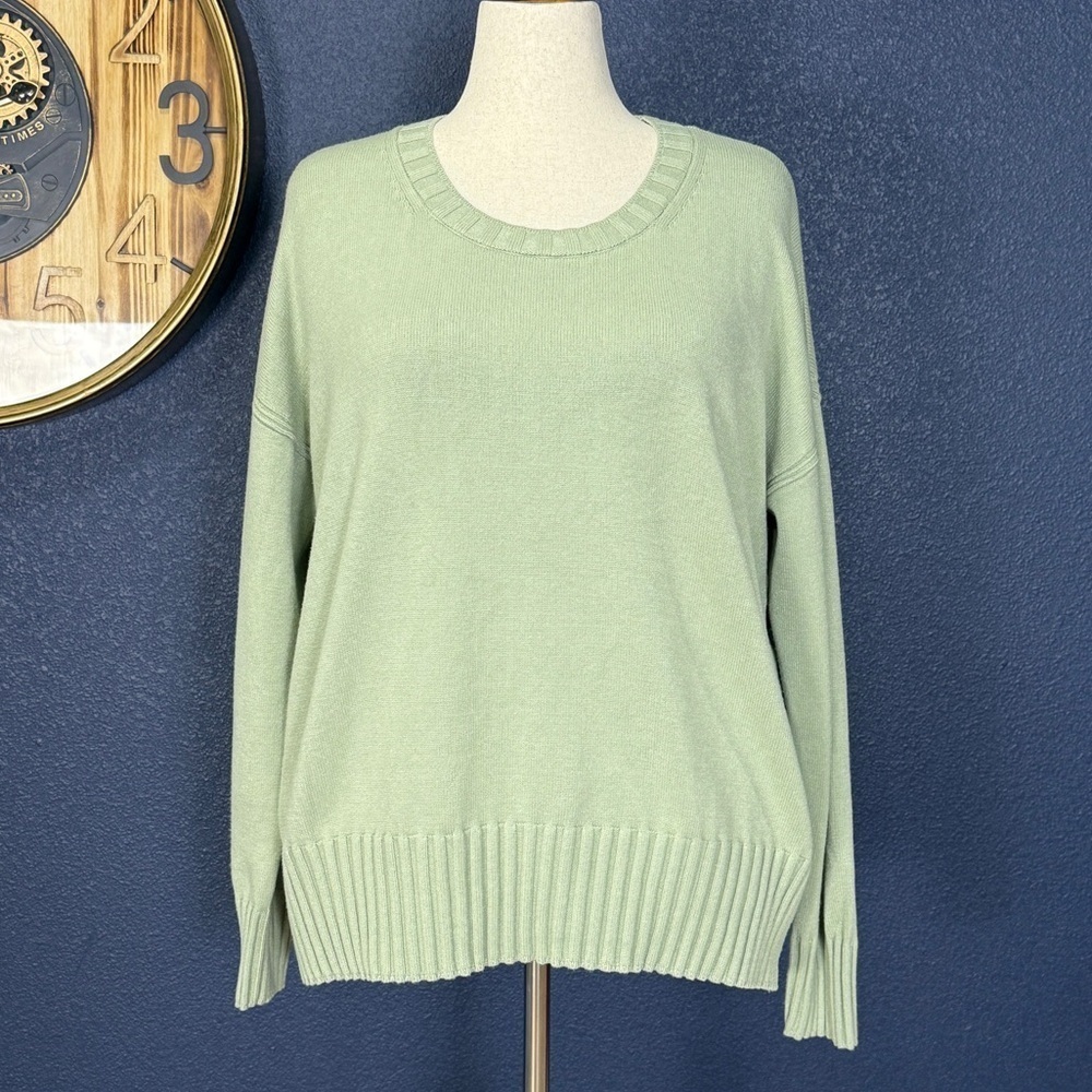 Banana Republic Relaxed Crew-Neck Sweater | Sage Green | XL